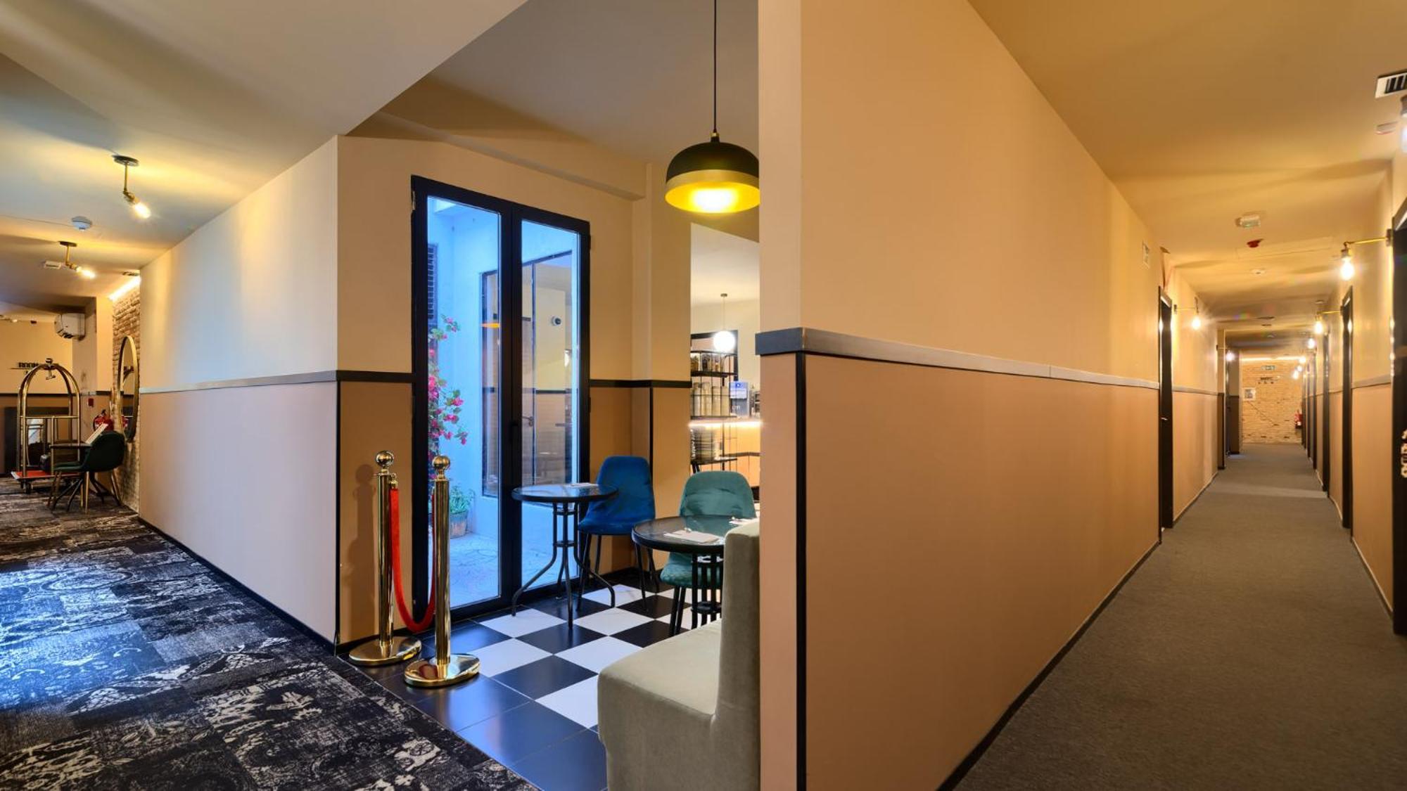 Hografic Hotel Valencia Luaran gambar