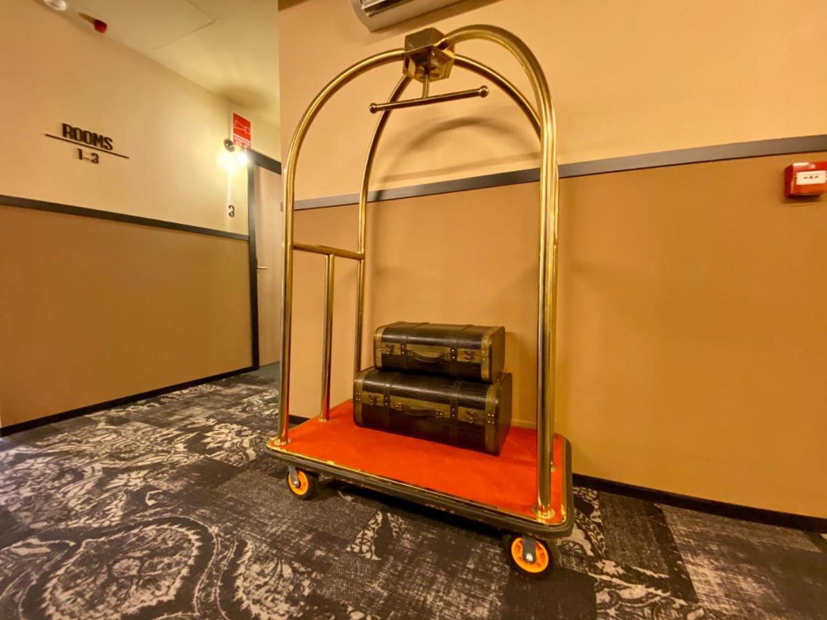 Hografic Hotel Valencia Luaran gambar